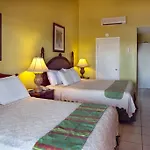 Hibiscus Beach Resort