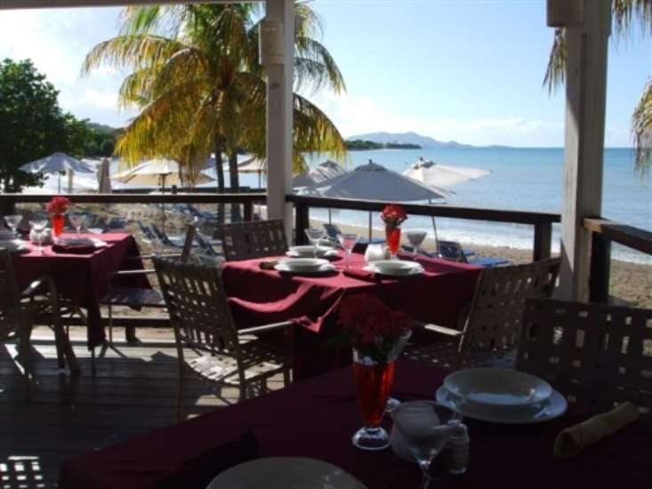 Chenay Bay 3*