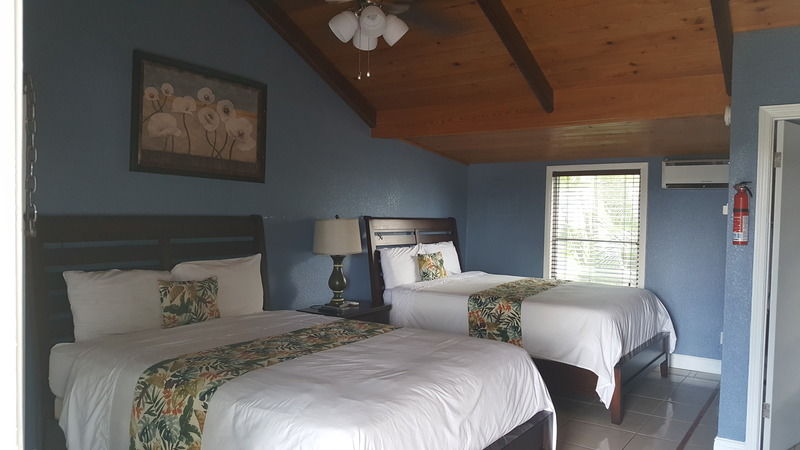 Resort Chenay Bay