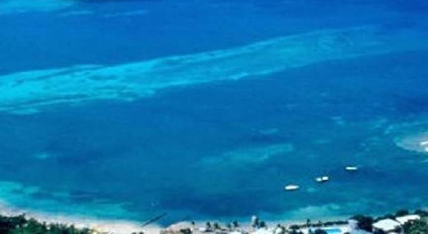 Chenay Bay Resort