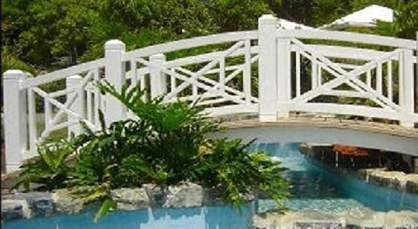 Resort Chenay Bay
