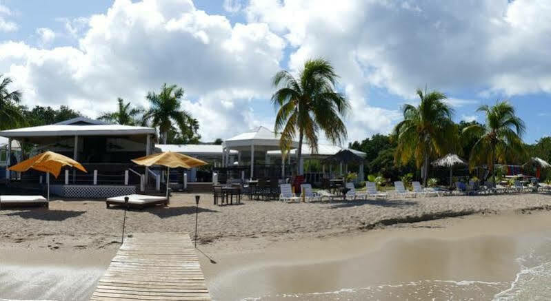 Chenay Bay