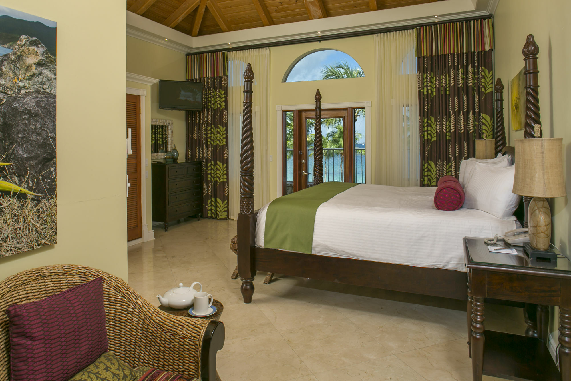 The Buccaneer & Golf Trademark 4*