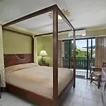 Colony Cove Beach Resort