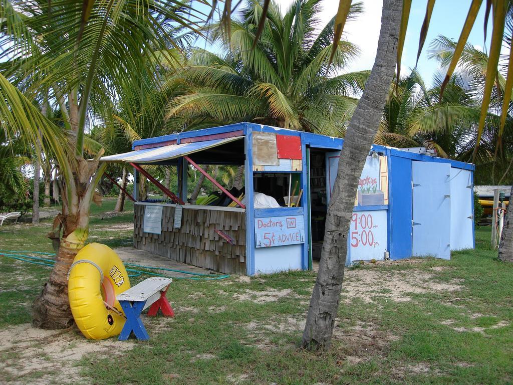 Resort Tamarind Reef & Marina