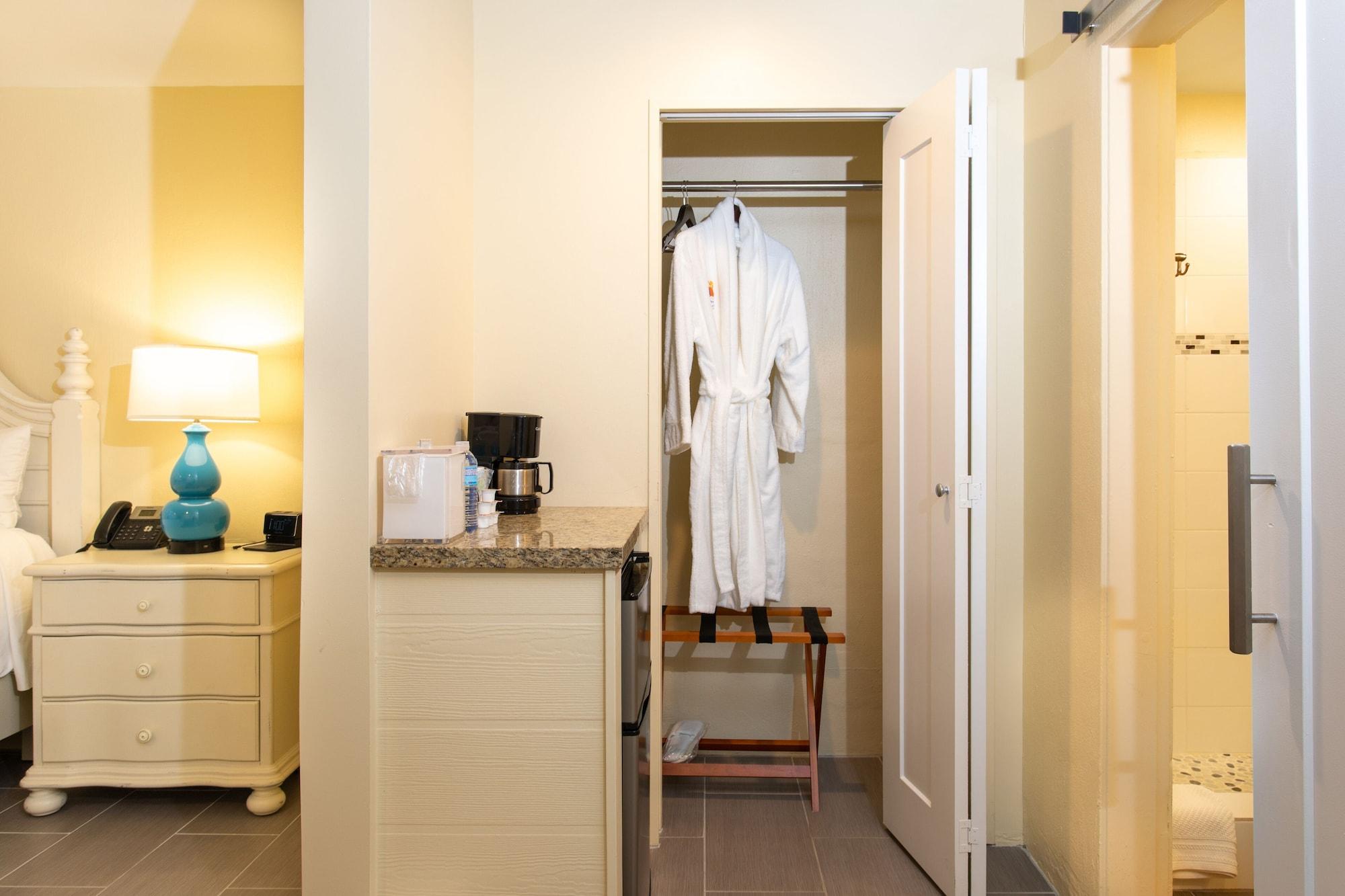Hotel Caravelle