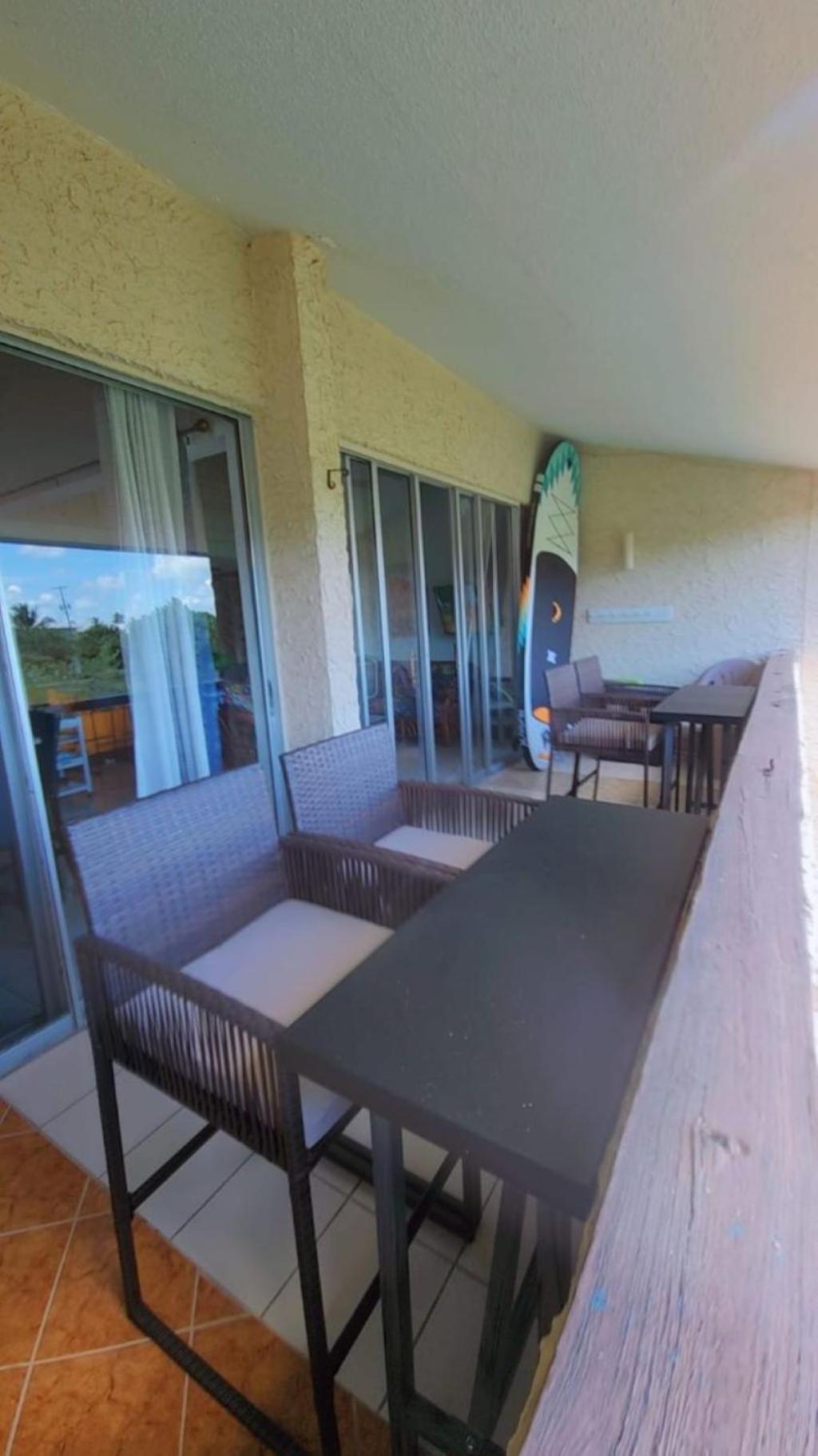 Sea Turtle With Loaded Amenities Apartment