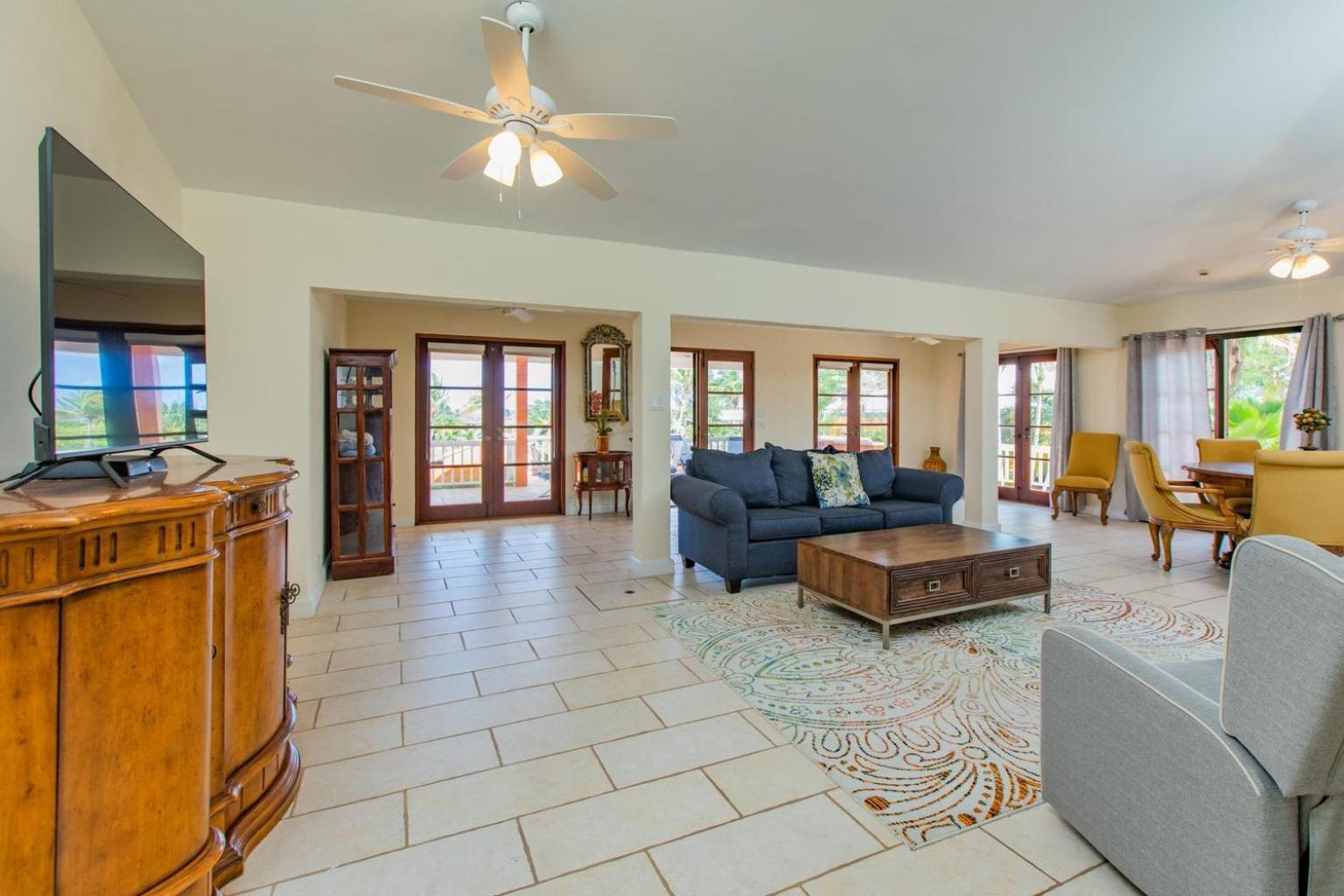 Villa Welcome To Walk To The Located Walking Distance To The And Caye Marina Christiansted