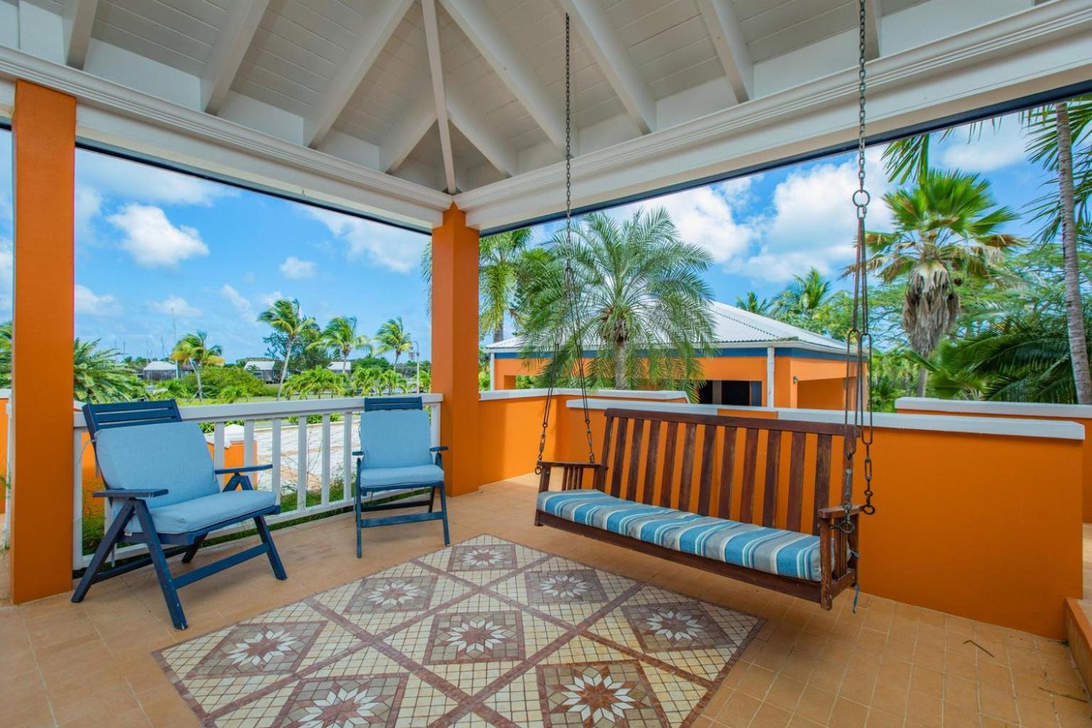 Villa Welcome To Walk To The Located Walking Distance To The And Caye Marina *