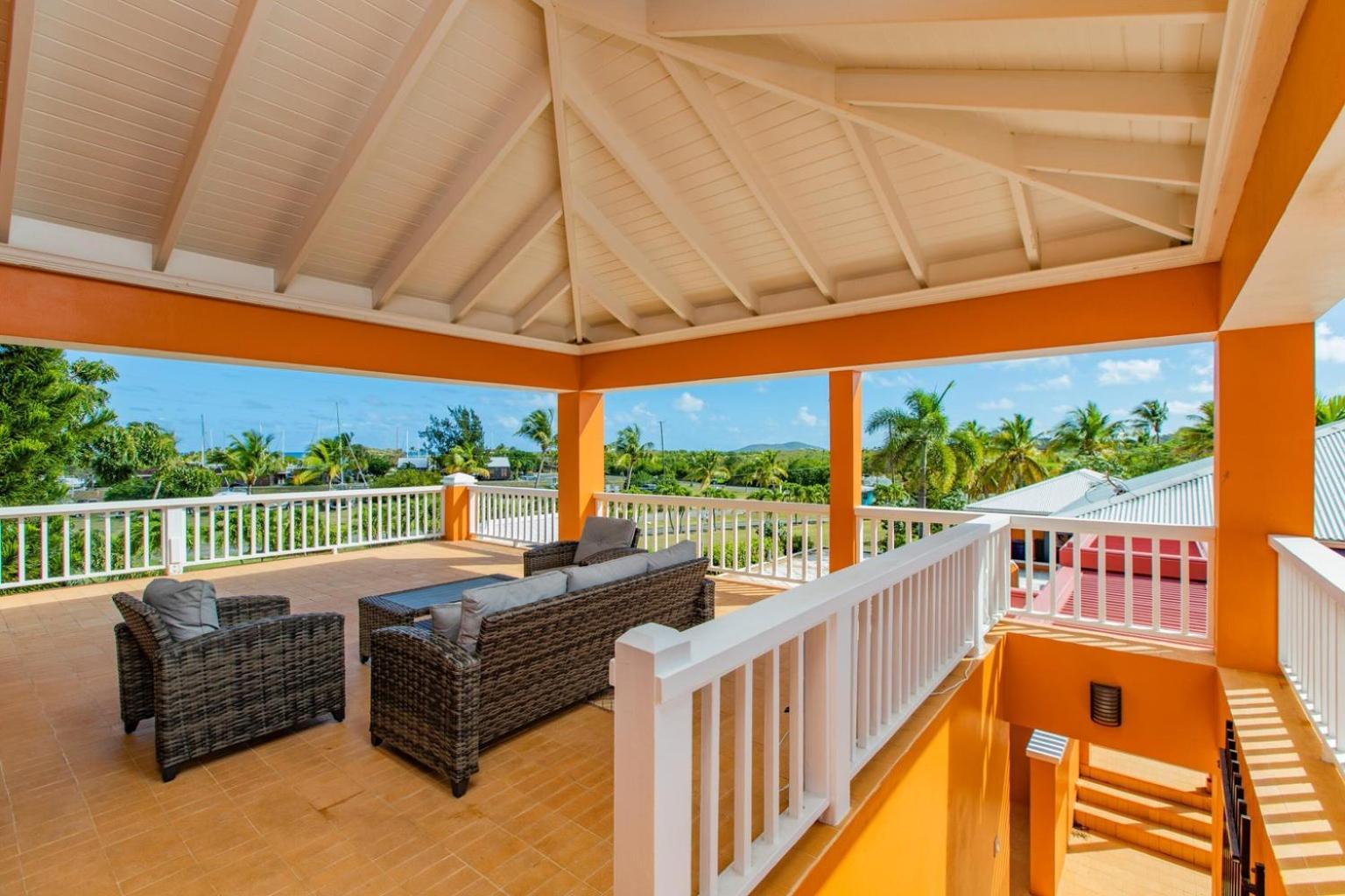 Welcome To Walk To The Located Walking Distance To The And Caye Marina * Christiansted