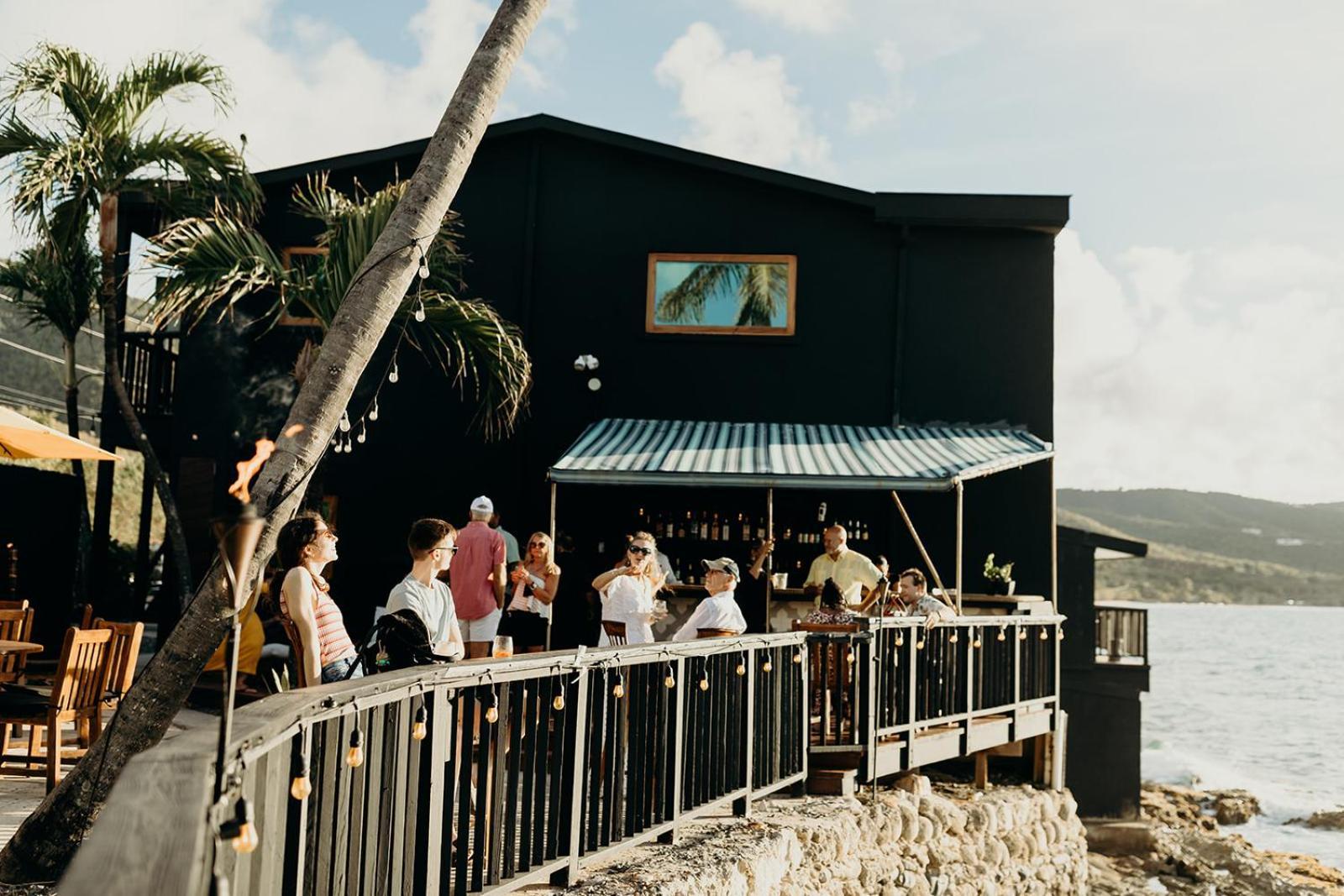 Hotel The Waves At Cane Bay
