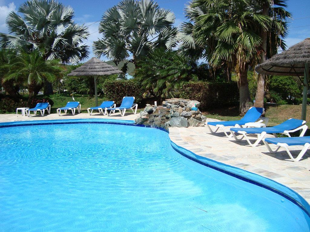 Hotel Carina Bay Boutique & Casino