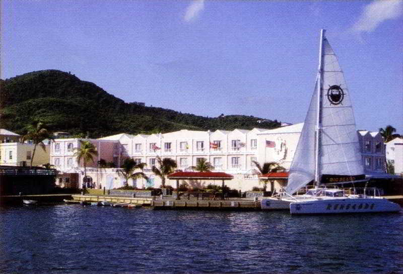 Caravelle Hotel
