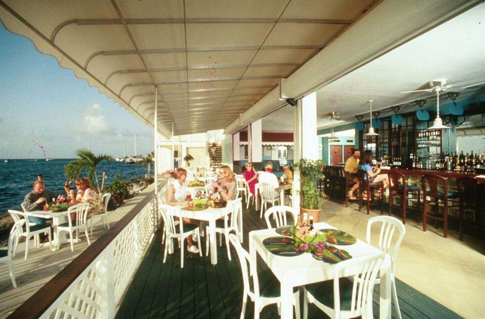Caravelle Hotel