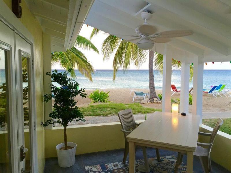 Hotel By The Sea 4*