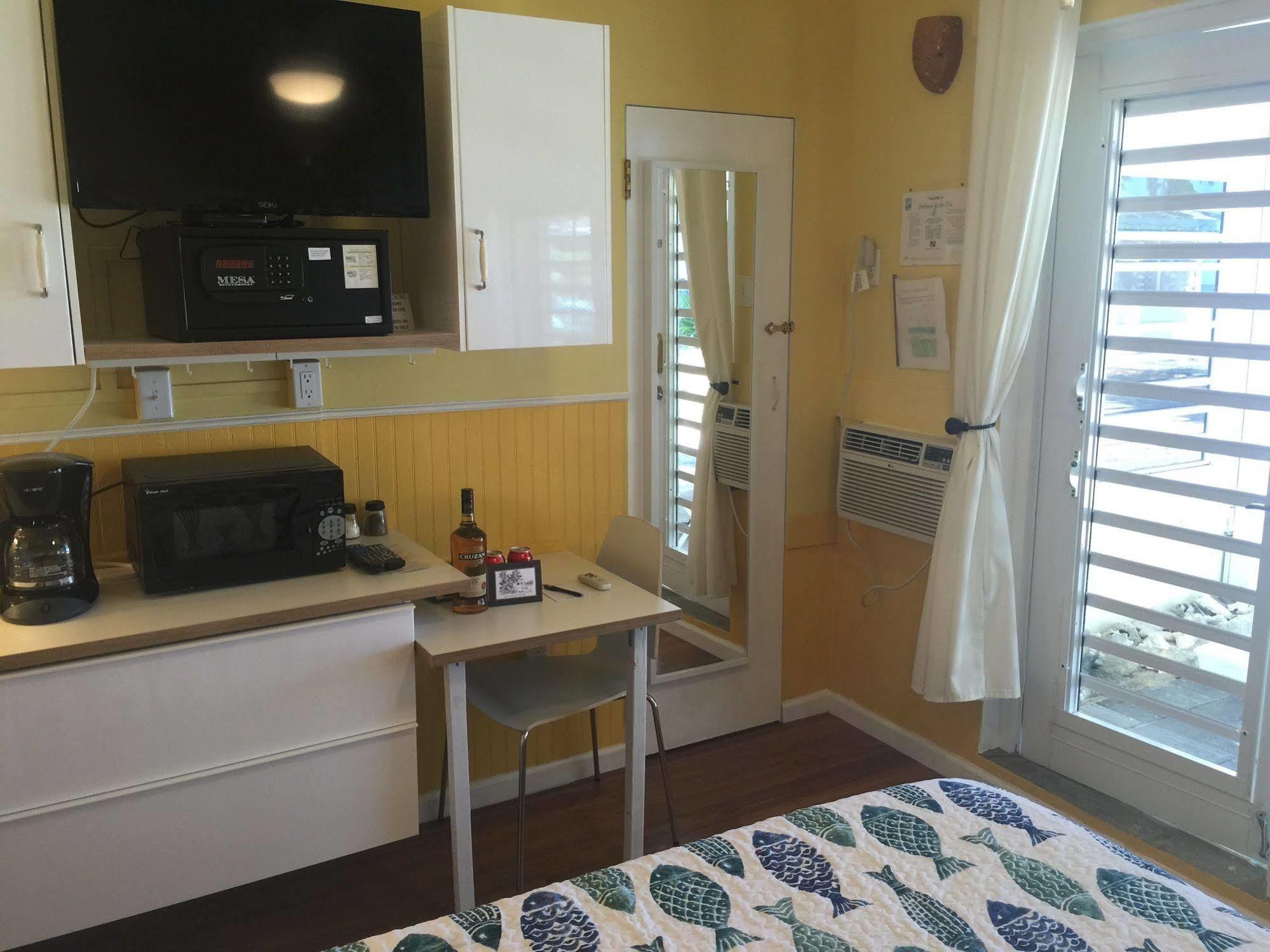 By The Sea Hotel Frederiksted