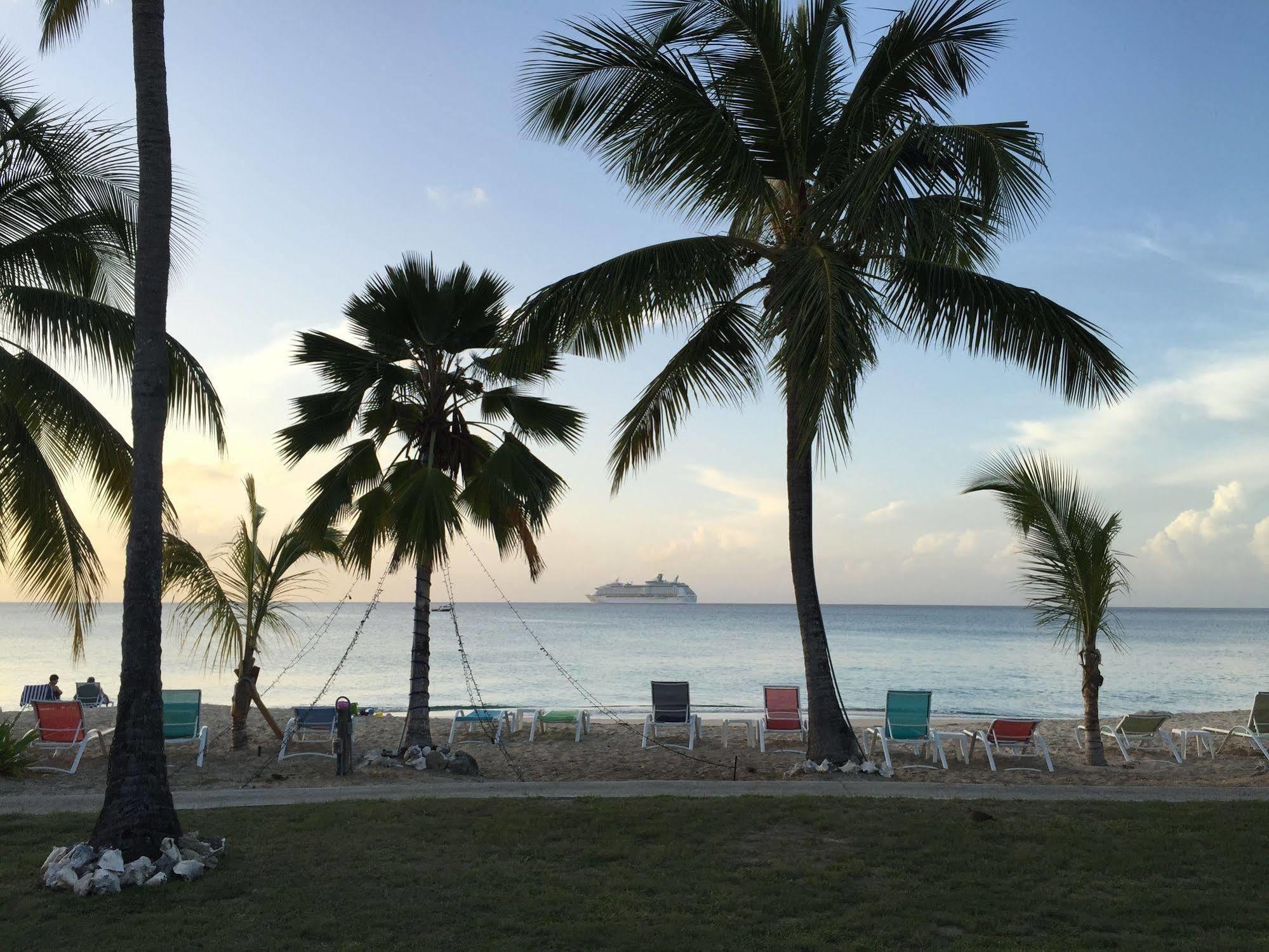 Hotel By The Sea Frederiksted