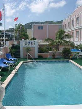 Caravelle Hotel 3*