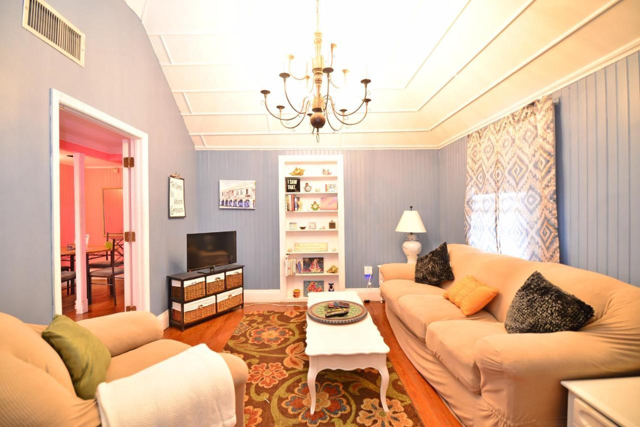 Historic In The Heart Of Apartment *