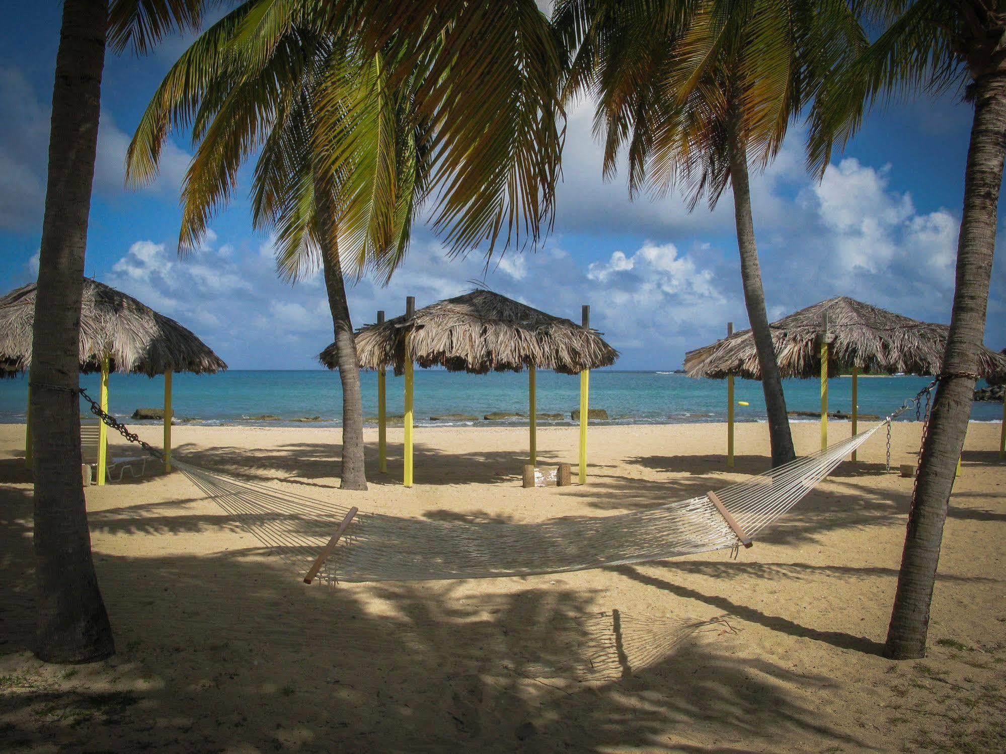 Tamarind Reef & Marina Resort 3*