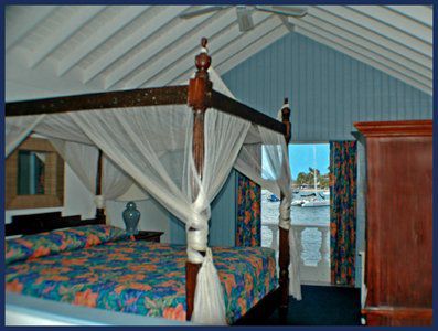 Caravelle Hotel