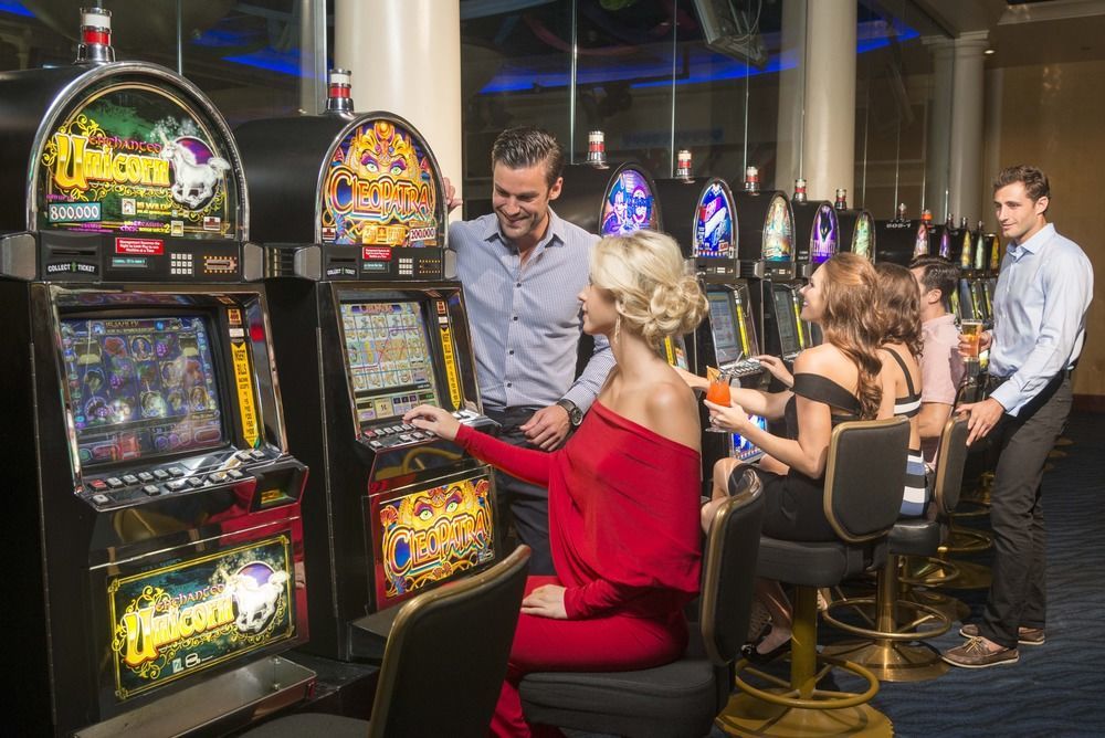 Carina Bay Boutique & Casino (adults Only) Resort Madame Carty